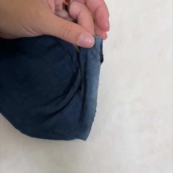 NWT Dear John Cold Shoulder Long Sleeve Top Large in Navy Blue Distressed Color - Picture 14 of 15